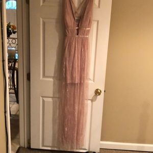 BeBe Blush Color Lace Maxi Dress
